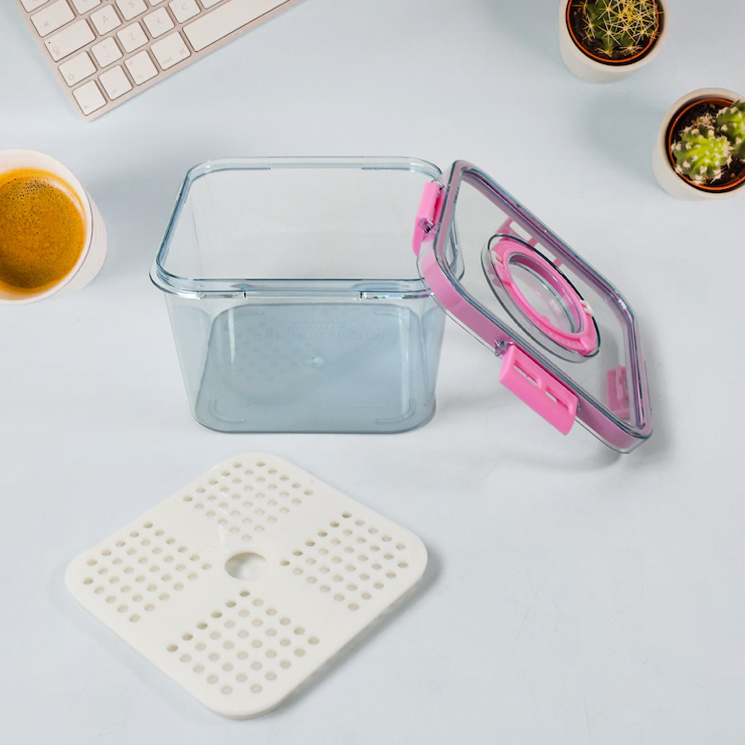 High Quality Plastic Food Storage Container Clear Washable Refrigerator Food Box Food Container Fruit Box Container with Lid (1400 ML) High Quality Plastic Food Storage Container Clear Washable Refrigerator Food Box Food Container Fruit Box Container with Lid (1400 ML)